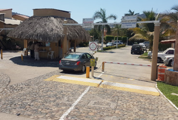 Casa en fraccionamiento en  Ixtapa, Zihuatanejo, Zihuatanejo De Azueta