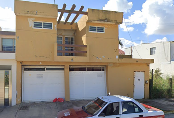 Casa en  Avenida Juventino Rosas 2205, Puerto Mexico, Coatzacoalcos, Veracruz, México