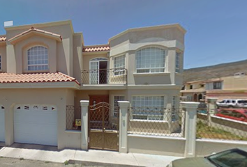 Casa en  Lago Chaira 499-manzana 97 Lote 21, Valle Dorado, 22890 Ensenada, B.c., México