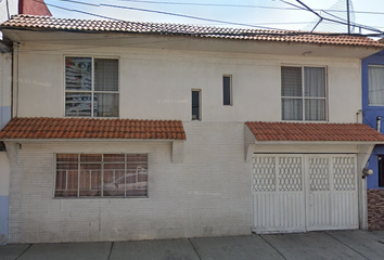 Casa en  Moguer 94, Cerro De La Estrella, Ciudad De México, Distrito Federal, México