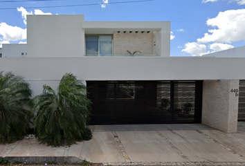 Casa en  C. 21 440, Montebello, Mérida, Yucatán, México