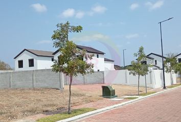 Terreno Comercial en  Urbanización Costasol, Vía A La Costa, Guayaquil, Ecuador