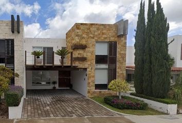 Casa en  Lago Yalahan 240, Cumbres Del Lago, Juriquilla, Querétaro, México