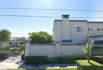 Casa en  Avenida Alvaro Obregon, Nueva, Mexicali, Baja California, México