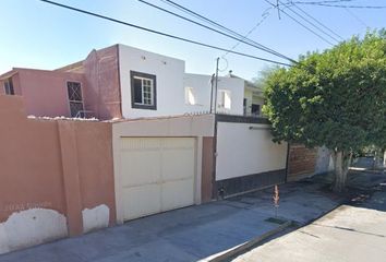 Casa en  Jardines De California, Torreón