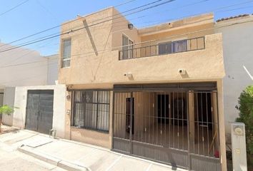 Casa en  Calle Cecilia 423, Rincón San Antonio, Gómez Palacio, Durango, México