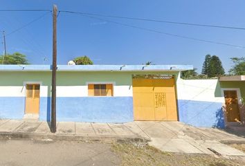 Casa en  Aquiles Serdán 100, El Cariño, Cuauhtémoc, Colima, México