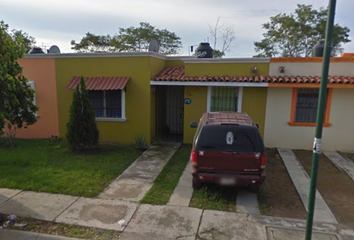 Casa en  Bahía Park, Bahía Petacalco, Sol Del Pacífico, Manzanillo, Colima, México