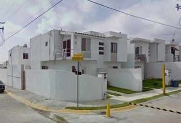 Casa en  Plaza Napoli, Las Plazas, Monterrey, Nuevo León, México