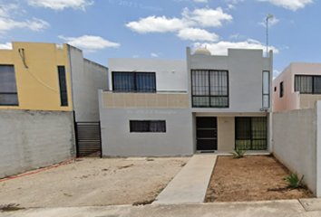 Casa en  Calle 135 1250, Fraccionamiento Diamante Paseos De Opichén, Mérida, Yucatán, México