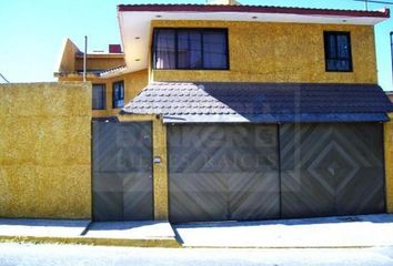 Casa en  Avenida Hacienda De Jurica 17, Mz 001, Lomas De La Hacienda, Ciudad López Mateos, Estado De México, México