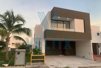 Casa en  Sonterra Residencial I, Avenida Paseo Del Pacífico, Mazatlán, Sinaloa, México