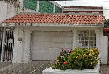 Casa en  Josefa Ortiz 113-4, Tepeyac, 93250 Poza Rica De Hidalgo, Ver., México