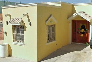 Casa en  Almez 5529, Los Encinos, Nuevo Laredo, Tamaulipas, México