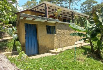 Villa-Quinta en  Barbosa, Antioquia, Colombia