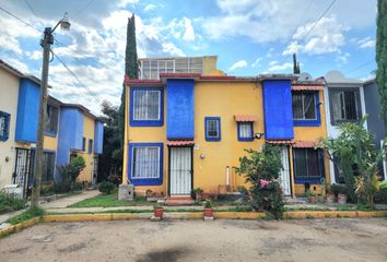 Casa en condominio en  Circuito Diego Rivera, Nuevo Mexico, San Jacinto Amilpas, Oaxaca, México