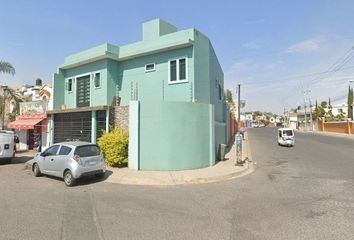 Casa en  Calle Río Agua Naval 1748, Coyula, Jalisco, México