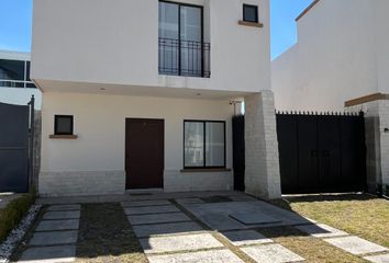 Casa en condominio en  Cañadas Del Arroyo, Corregidora, Querétaro, México