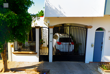 Casa en  Francisco Villa, Sinaloa