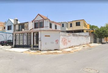 Casa en  Riberas Del Río, Guadalupe, Nuevo León, México