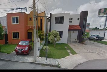 Casa en  Residencial Pensiones Vi, Mérida, Yucatán, México