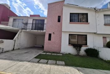 Casa en condominio en  Calle Ceboruco 606, Azteca, Toluca De Lerdo, Estado De México, México