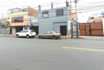 Local comercial en  Los Olivos, Lima