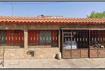 Casa en  Calle Ḣacienda De Manga De Clavó, La Hacienda Ii, Ramos Arizpe, Coahuila De Zaragoza, México