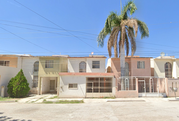 Casa en  Calle Cecilia 435, El Paraíso, Gómez Palacio, Durango, México