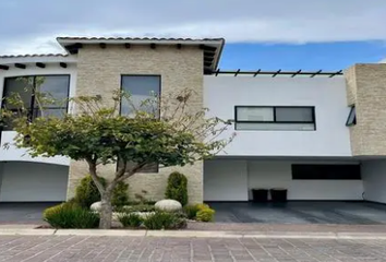 Casa en  Cascada De Mormore 19, Lomas De Angelópolis, Puebla, México