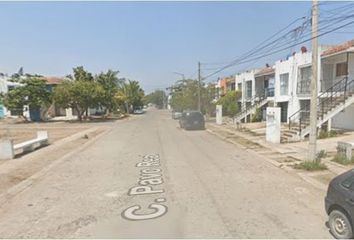 Departamento en  Calle Pavo Real, Los Tamarindos, Ixtapa, Jalisco, México