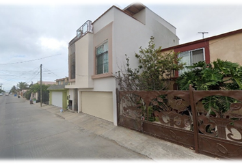 Casa en  La Fuente 40, Cervera Kiriakides, Rosarito, Baja California, México