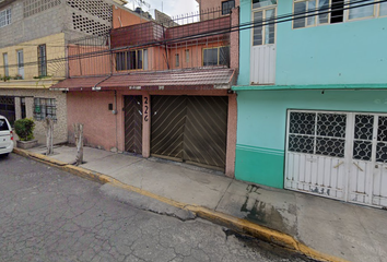 Casa en  C. Trece 226-lote 31 Manzana 77, Esperanza, 57800 Cdad. Nezahualcóyotl, Méx., México