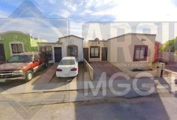 Casa en  Av Lompotillo, 83107 Hermosillo, Son., México