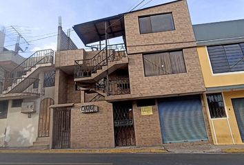 Casa en  Conjunto Habitacional 