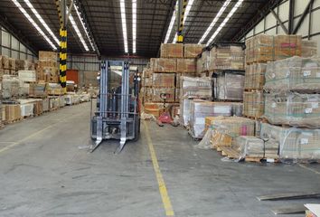 Bodega-Galpon en  E20, Ecuador