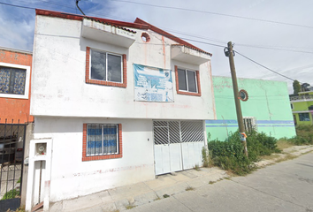 Casa en  Calle Tlaxcallan 215-225, Coporo Y Cerro Azul I, San Luis Apizaquito, Apizaco, Tlaxcala, 90401, Mex