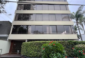 Departamento en  Calle Los Robles, San Isidro, Perú