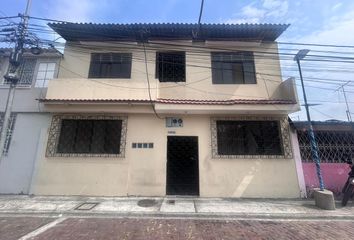 Casa en  R4g8+mwr, Guayaquil 090514, Ecuador