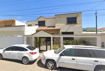 Casa en  Valle Dorado, Ensenada