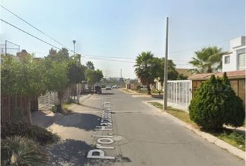 Casa en condominio en  Primera Priv. De La Huerta, Villas De La Hacienda, Jalisco, México