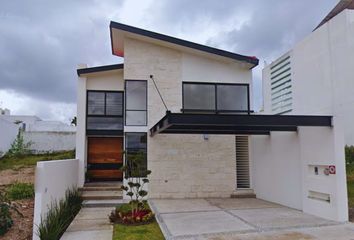 Casa en  Cumbres Del Lago, Santiago De Querétaro, Querétaro, México