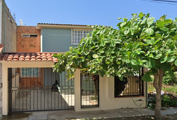 Casa en  Universidad Panamericana, Villas Universidad, Puerto Vallarta, Jalisco, México