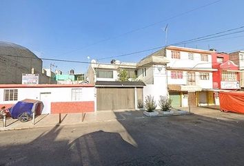 Casa en  Framboyanes, La Perla, Ciudad Nezahualcóyotl, Estado De México, México