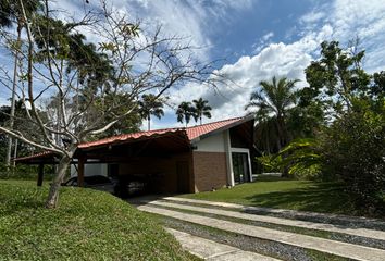 Casa en  Maracay Ciudad Campestre, La Virginia-cerritos, Pereira, Risaralda, Colombia