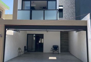 Casa en fraccionamiento en  Graciano Sánchez, Boca Del Río, Veracruz, México