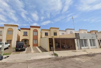 Casa en  Calle De Las Misiones, Misión San Javier, Ciudad Obregón, Sonora, México