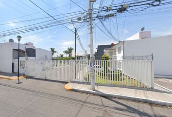 Casa en  Areca 127, Los Robles, Santiago De Querétaro, Querétaro, México