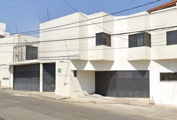 Casa en  Calle De La Luz 77, Chapultepec, Cuernavaca, Morelos, México