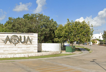 Lote de Terreno en  Aqua Residencial, Avenida Huayacán, Cancún, Quintana Roo, México